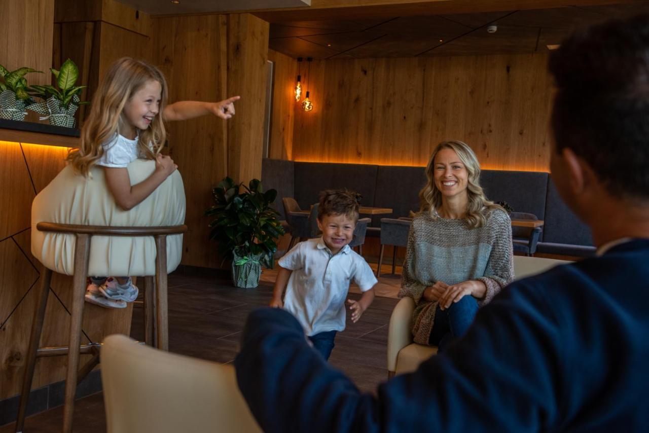 Resort Dolce Casa - Family & Spa Hotel Moena Dış mekan fotoğraf