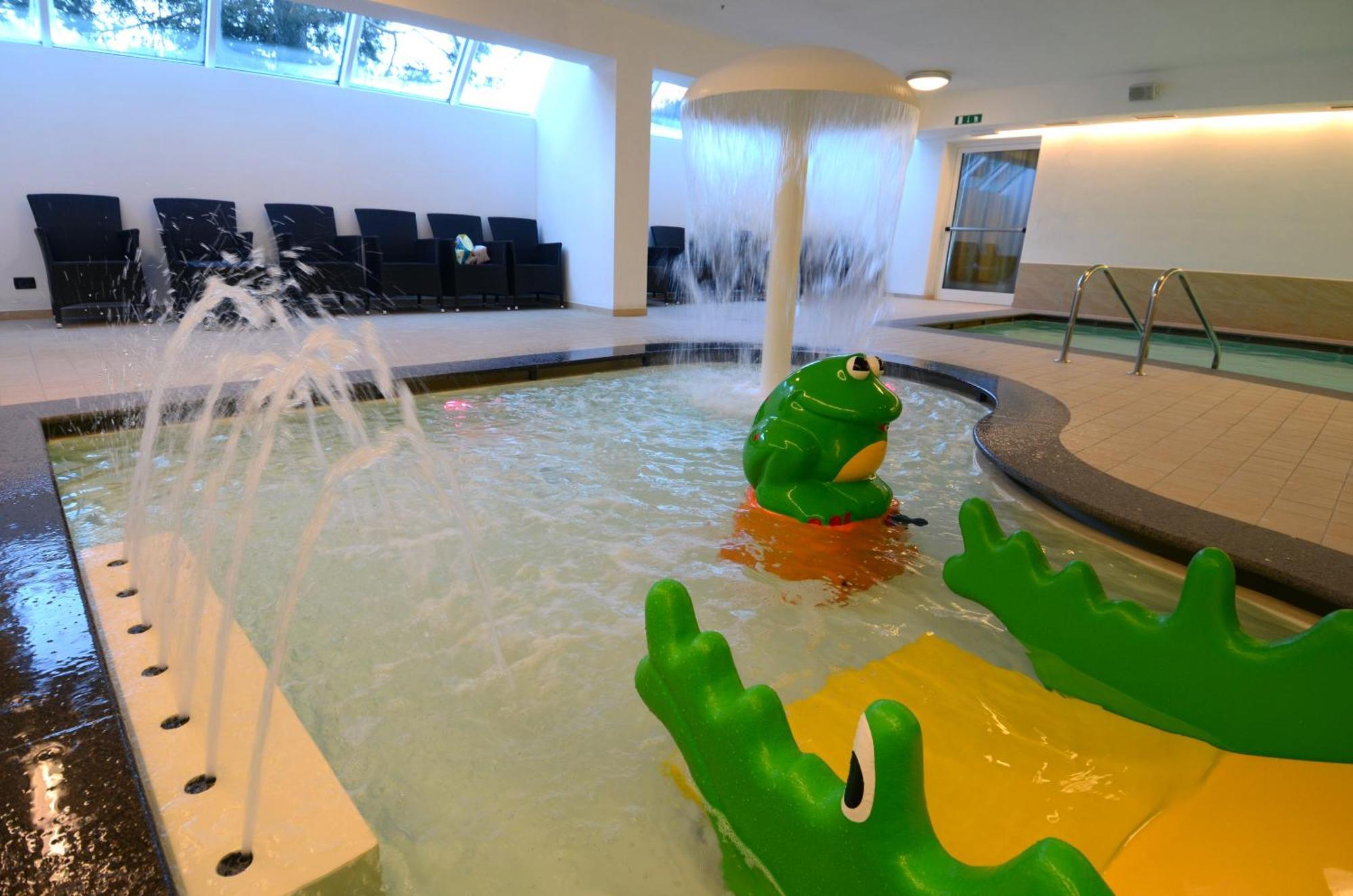 Resort Dolce Casa - Family & Spa Hotel Moena Dış mekan fotoğraf